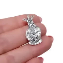 Colgante plata Ley 925m macizo 29mm. imágen Cristo Cautivo de Málaga detalles tallados