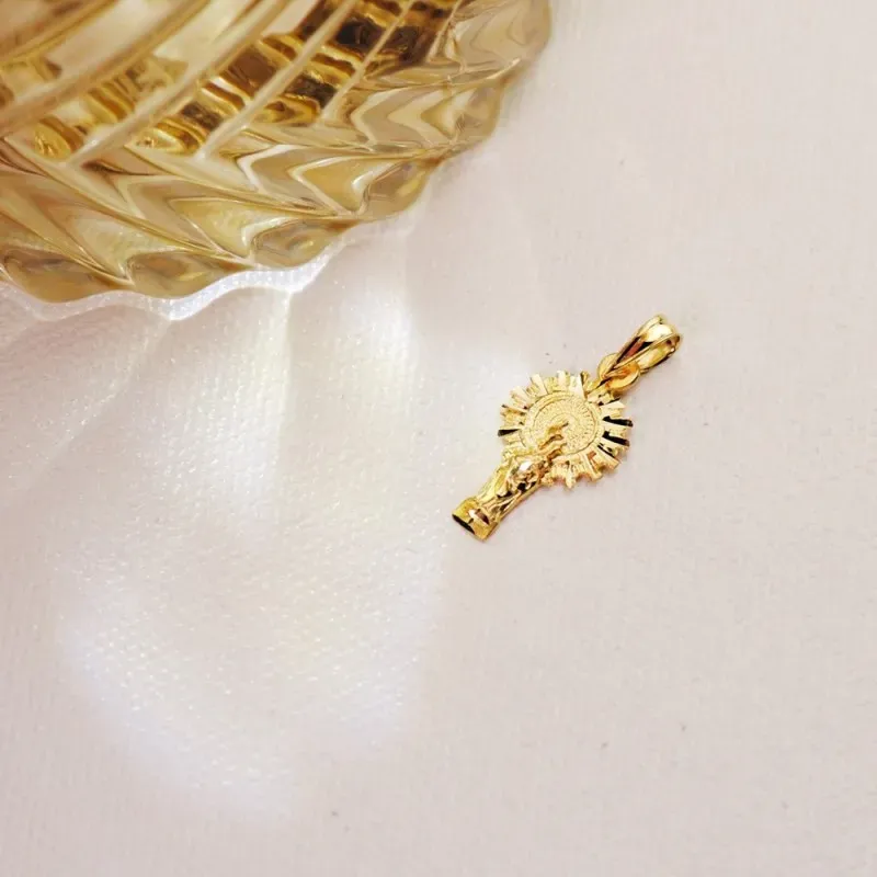 Virgen del Pilar Colgante Oro 9k unisex 21 mm. silueta tallada
