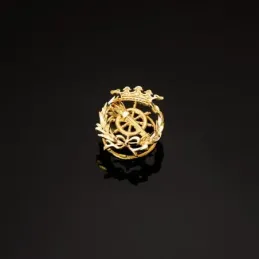 Ciencias Políticas Insignia Profesional Escuro Oro 18k unisex 17 mm.