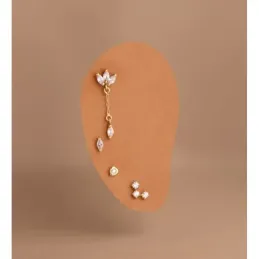 Piercing Pendiente para Oreja en Oro 18k con forma de corazón de 3 mm