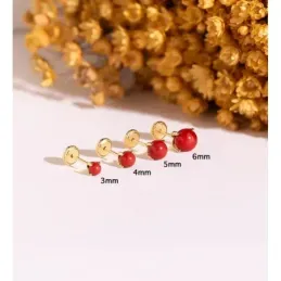 Pendientes de Oro 18k con perla y garras de 6 mm.