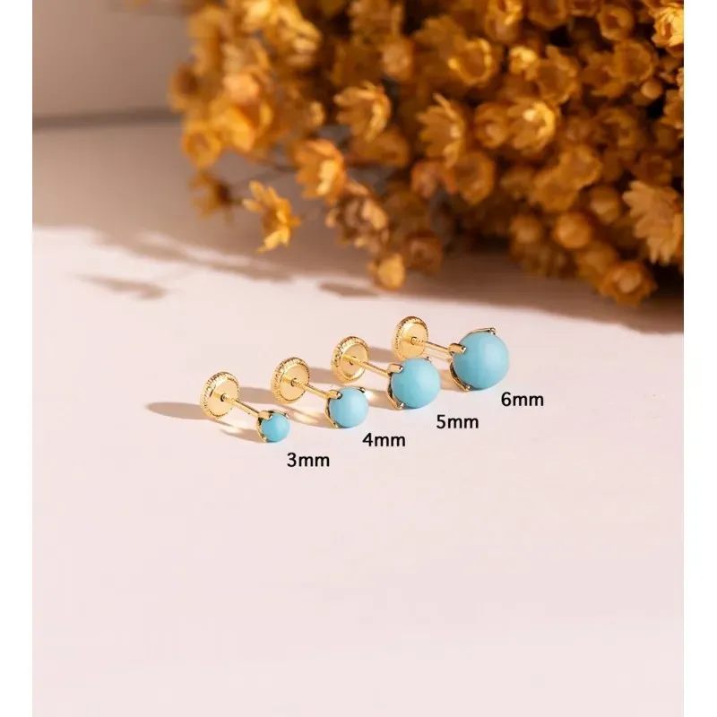 Pendientes de Oro 18k con piedra turquesa y garras de 6 mm.