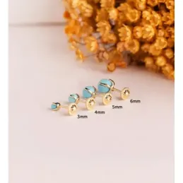 Pendientes de Oro 18k con piedra turquesa y garras de 6 mm.