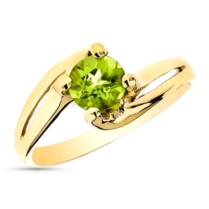Solitario de Oro 9k con piedra olivina natural de 6 mm. en el centro