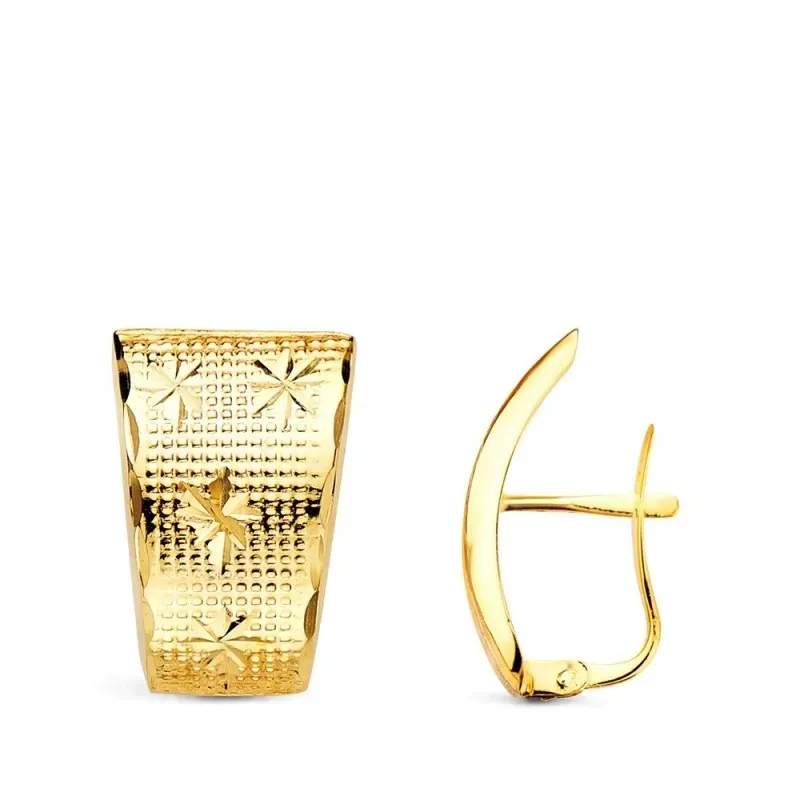 Pendientes en Oro 18k con 18 mm. lapidados tallados