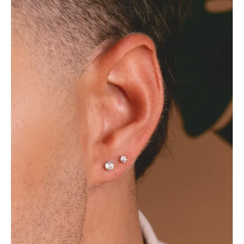 Pendientes en Oro Blanco de 18k para niña con circonita de 3 mm. y se