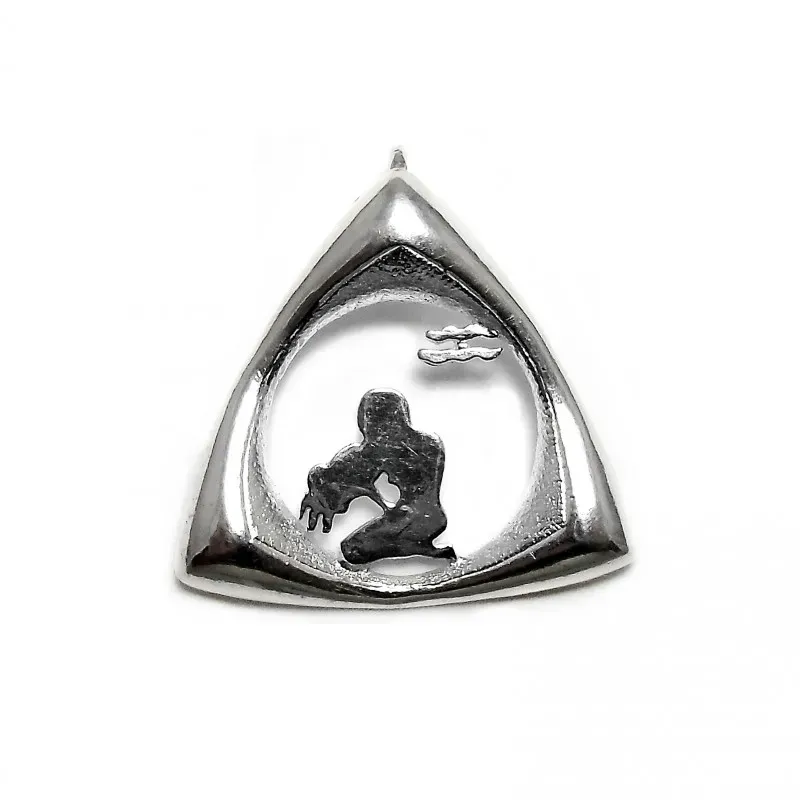 Colgante horóscopo plata Ley 925m Acuario triangular 33mm. [AB4156]