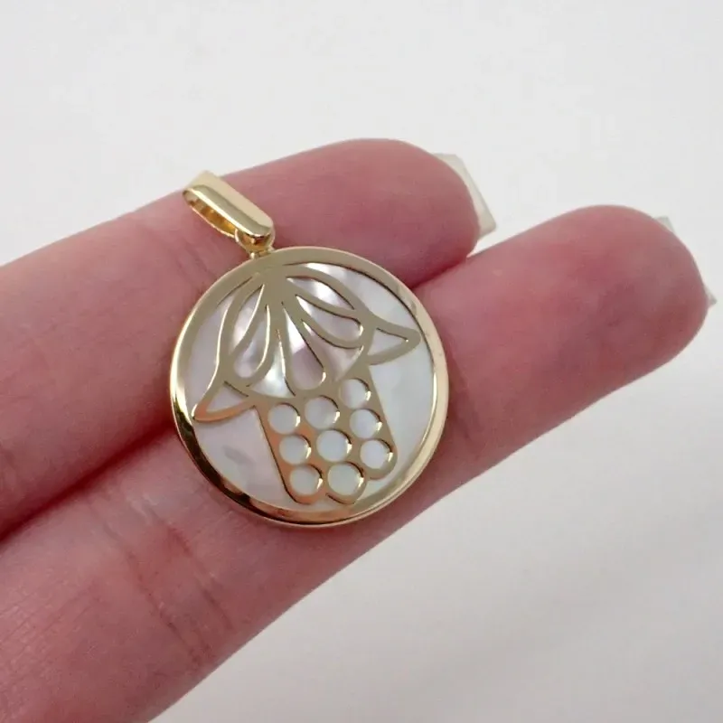 Colgante oro 18k mano de Fátima 20mm. nácar cerco [AB8833]