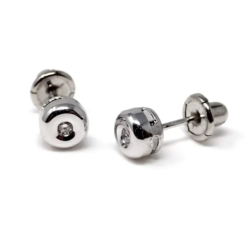 Pendientes Oro Blanco 18k modelo Tu Diamante (2 Diamantes 1,60mm. 0,04cts.) Medida: 4,65mm.