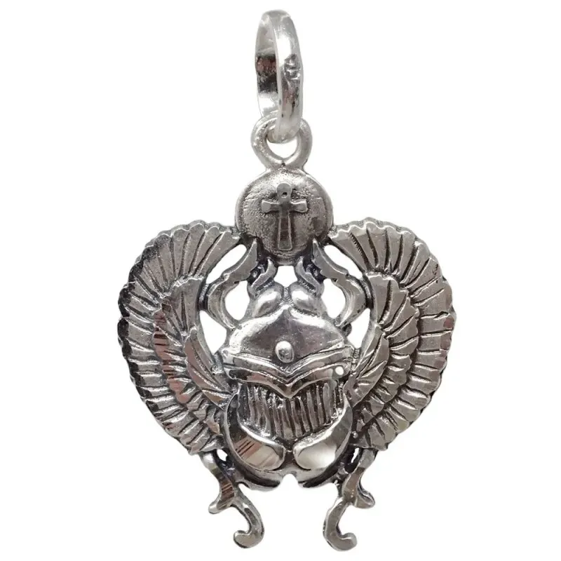 Colgante plata Ley 925m escarabajo egipcio 28mm. detalles tallados