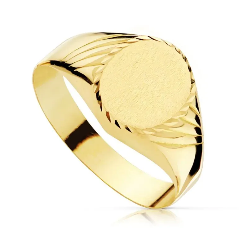 Sello oro 18k cadete hueco centro oval detalles tallados lateral