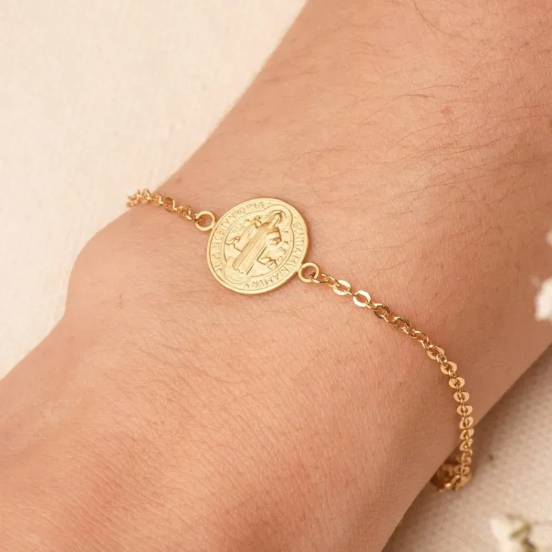 San Benito Pulsera Oro 18k mujer 18 cm. diámetro 12 mm.