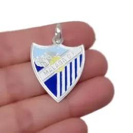 Málaga Club Fútbol Escudo Colgante en Plata Ley 925m macizo de 28 mm.