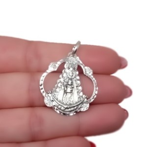 Virgen del Rocío Medalla en Plata de Ley 925m maciza de 29 mm. forma