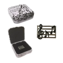 Pin metálico partitura 18 mm. detalles esmalte negro clave de sol not