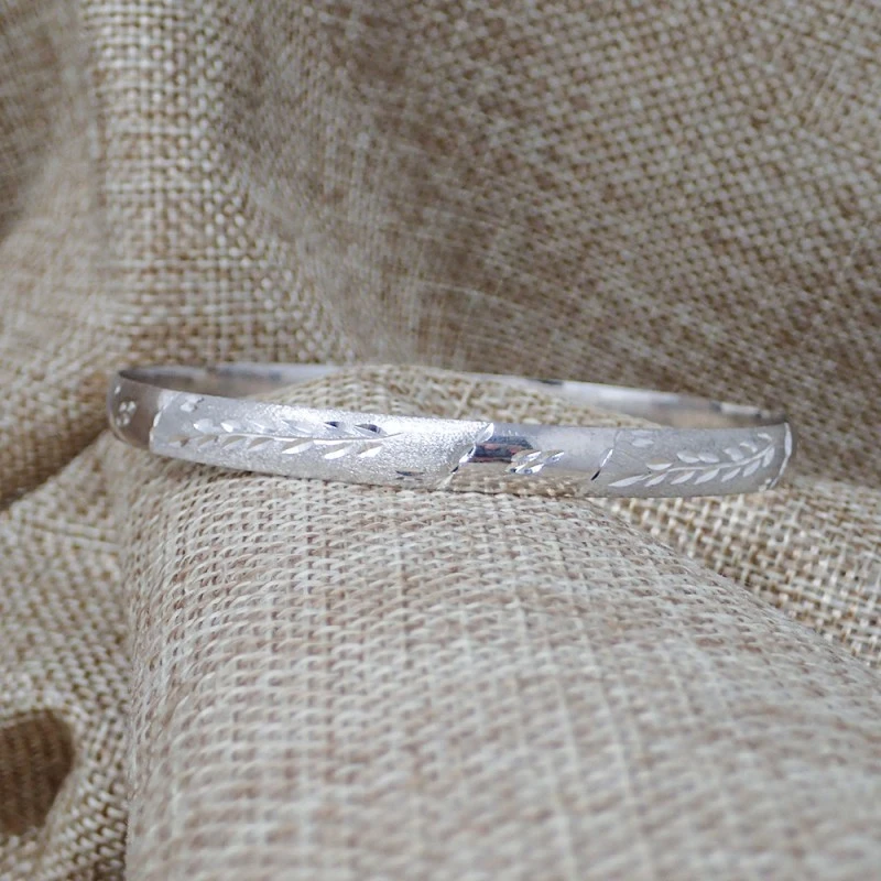 Pulsera Media Caña Brazalete Plata Ley 925m mujer diámetro 70 mm. anc