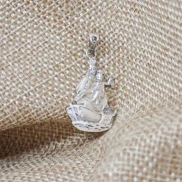 Virgen del Carmen Colgante Plata Ley 925m macizo 28 mm. barca patrona