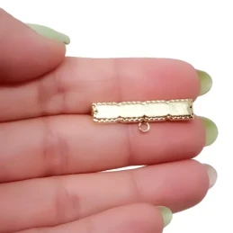 Alfiler Plata Ley 925m chapado oro broche bebé 3 cm. rectangular. Gra