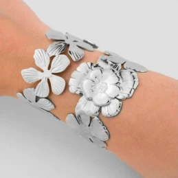 Brazalete Pulsera Acero Inoxidable diámetro 60 mm. abierta forma flor