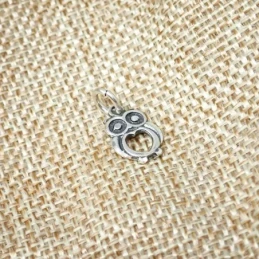 Búho Colgante Plata Ley 925m macizo 14 mm. calado detalle corazón cen
